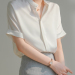 初申白色短袖衬衫女设计感小众V领衬衣气质百搭上衣S133C1490